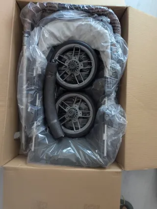 Cochecito Uppababy Cruz + saco invierno + mochila