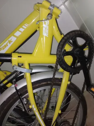 Bicicleta Plegable F-Park Amarilla y bici niña