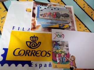 Lote de sellos y sobres  Muy especiales