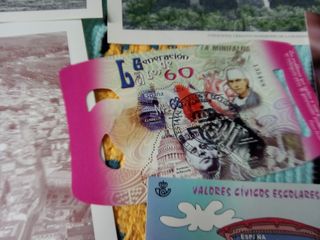 Lote de sellos y sobres  Muy especiales