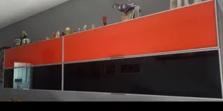 Vitrina con 4 compartimentos