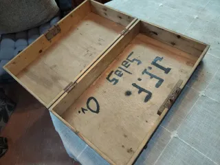 Maletín antiguo de castaño