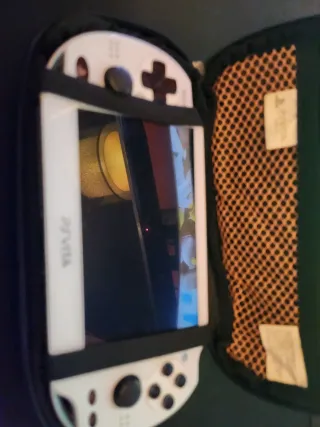 PS Vita Edición Call of Duty Blanca