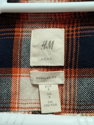 Camisa H&M cuadros.