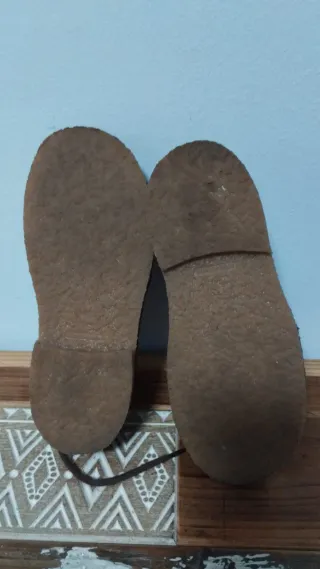 Zapatos de ante marrones