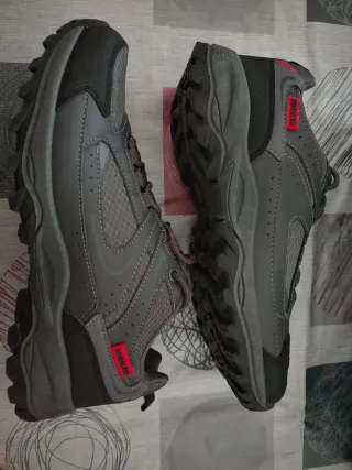 Zapatillas deportivas grises