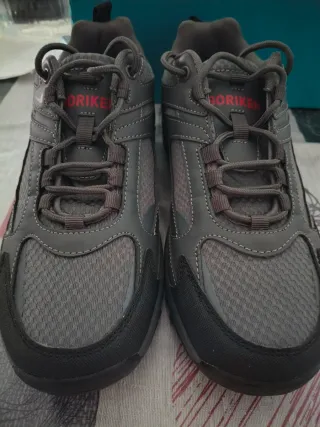 Zapatillas deportivas grises