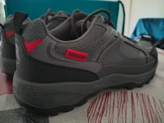 Zapatillas deportivas grises