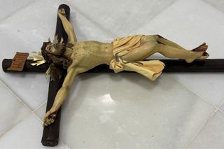 ANTIGUO CRISTO EL RENACIMIENTO DE OLOT