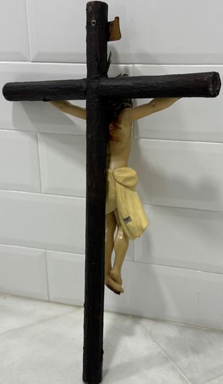 ANTIGUO CRISTO EL RENACIMIENTO DE OLOT