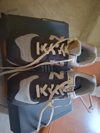 Zapatillas New Balance T38 Beige/Gris