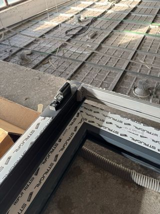 Puerta doble STRUGAL