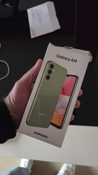 Samsung Galaxy A14 verde
