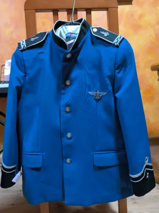 Abito da Comunione Blu, elegante e moderno.