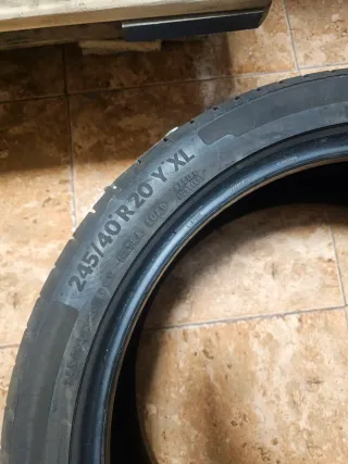 Neumático 245/40R20 Y XL