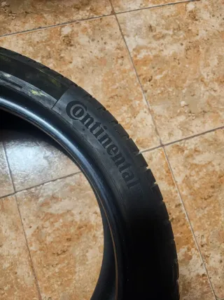 Neumático 245/40R20 Y XL