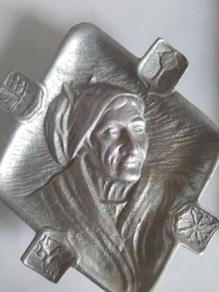 Cenicero antiguo anciana aitite vasca