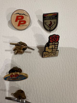 Lote de pins antiguos