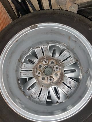 Neumaticos Mini Cooper casi nuevas