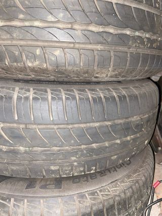 Neumaticos Mini Cooper casi nuevas