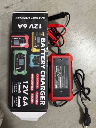 Caricabatterie per Auto e Moto 12V