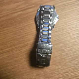 Reloj Tissot PR 100 Plata y Blanco 100M/330FT