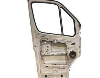 Puerta a9067200005 mercedes-benz sprinterii 133458