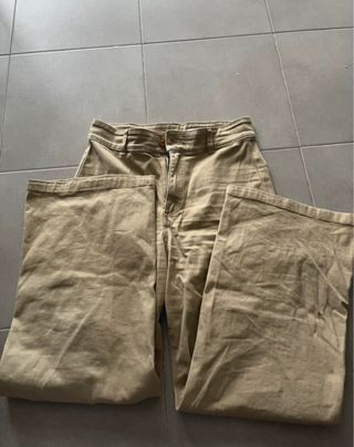 Pantalones beige