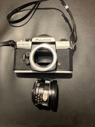 Cámara Analógica Fujica ST605N