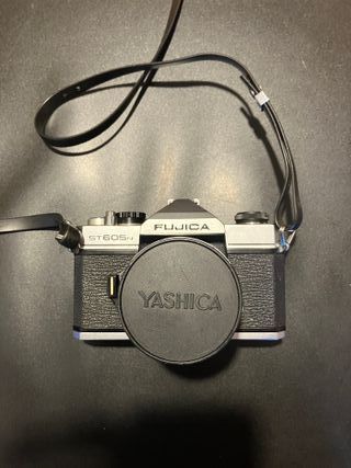 Cámara Analógica Fujica ST605N