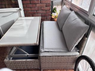 Sofá de terraza con almacenaje