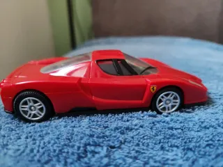 Ferrari Enzo 1:24 Coche Metálico