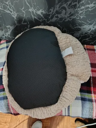 Camita y manta para mascotas