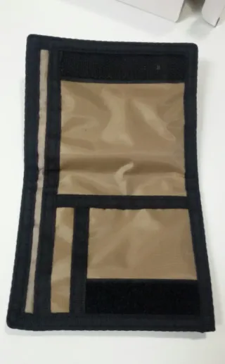 Set Kahuna: Portafoglio, Collana e Orologio