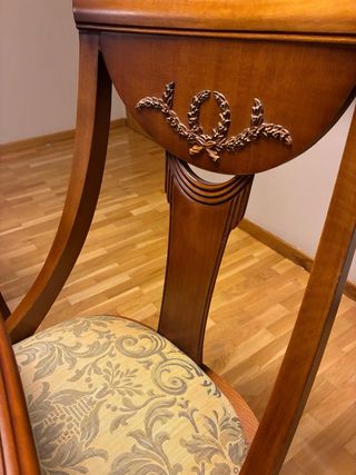 Mesa y sillas vintage de cerezo macizo