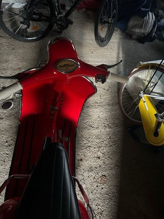 Vespa 125N 1966 Roja
