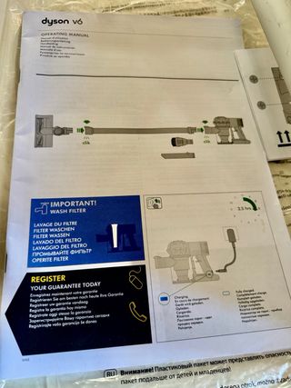 Aspiradora Dyson V6 sin cable ni bolsa (escoba)