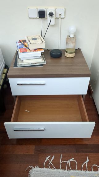 Mesitas de noche modernas