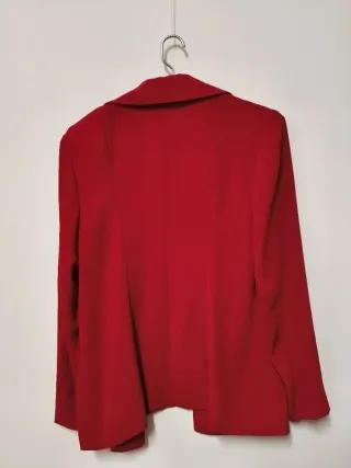 Traje chaqueta y pantalón rojo