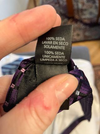 Corbatas de seda de varios diseños