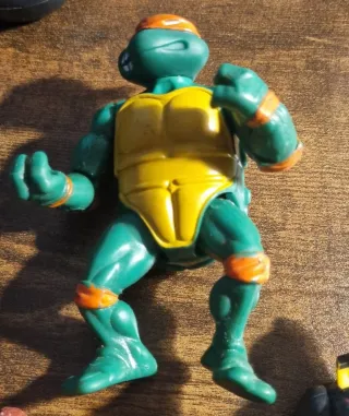 Action Figure Batman e Tartarughe Ninja