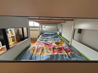 Litera con forma de autobús