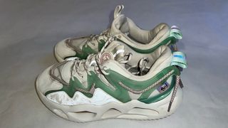 Zapatillas deportivas beige y verde talla 38