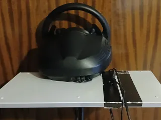 Volante Thrustmaster TMX