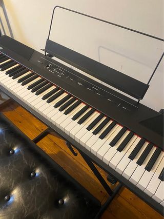 Piano Alesis Recital 88 Teclas