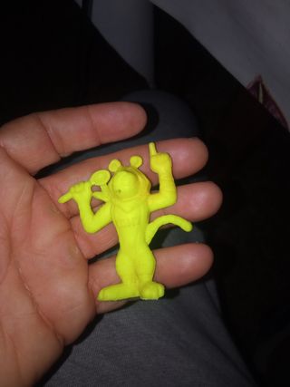 Vecchie figure gomme da cancellare