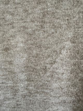 Jersey Punto Roma cuello alto beige