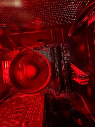 PC Gamer + Monitor 180Hz + Teclado + Ratón Logitec