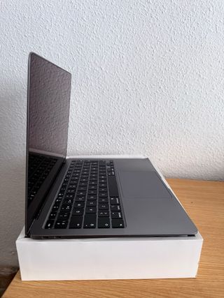 MacBook Air 13’’ 2020 256GB SSD como nuevo Retina