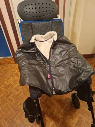 Silla de ruedas Juditta B-30